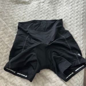 Pearl Izumi padded bike shorts